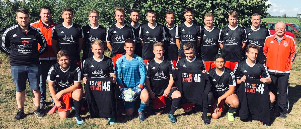 Die Mannschaft des TSV Lehmke, die unverhofft über die Fairnesswertung doch noch zum Aufstieg kam