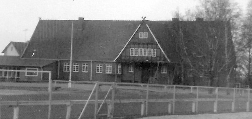 Sportplatz an der Volksschule