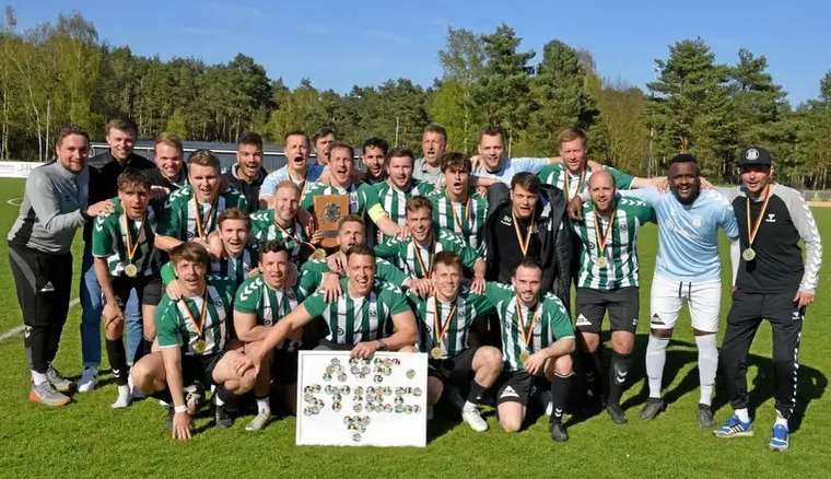 Der schon lange feststehende Meister TSV Bardowick in der Bezirksliga 1 hat im letzten Saisonspiel den 26. Sieg von 32 eingefahren. 