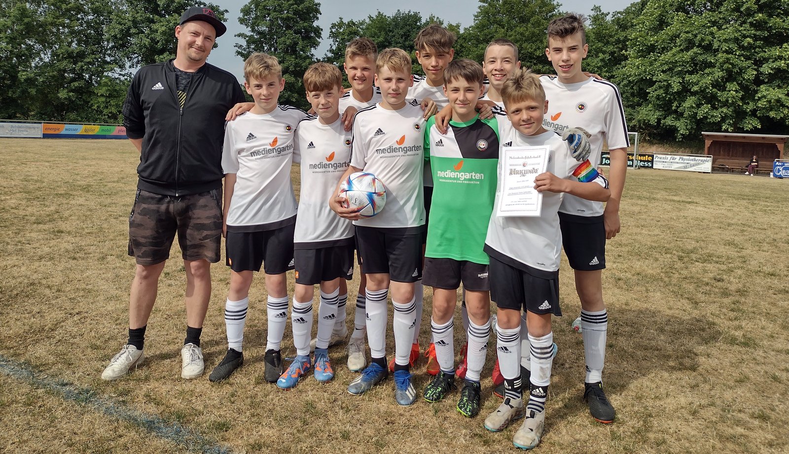 Mit 139 Toren in 21 Spielen zeigten sich die U13-Junioren der JSG Breselenz/Küsten/Wolterstorf torhungrig und kassieren nur 18 Gegentreffer. Der Staffelsieg der 3. Kreisklasse wurde mit 16 Punkten Vorsprung eingefahren.