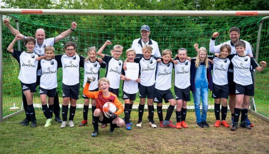 Ohne Niederlage sind die U11-Junioren des TSV Adendorf Staffelsieger der 1. Kreisklasse Nord geworden.