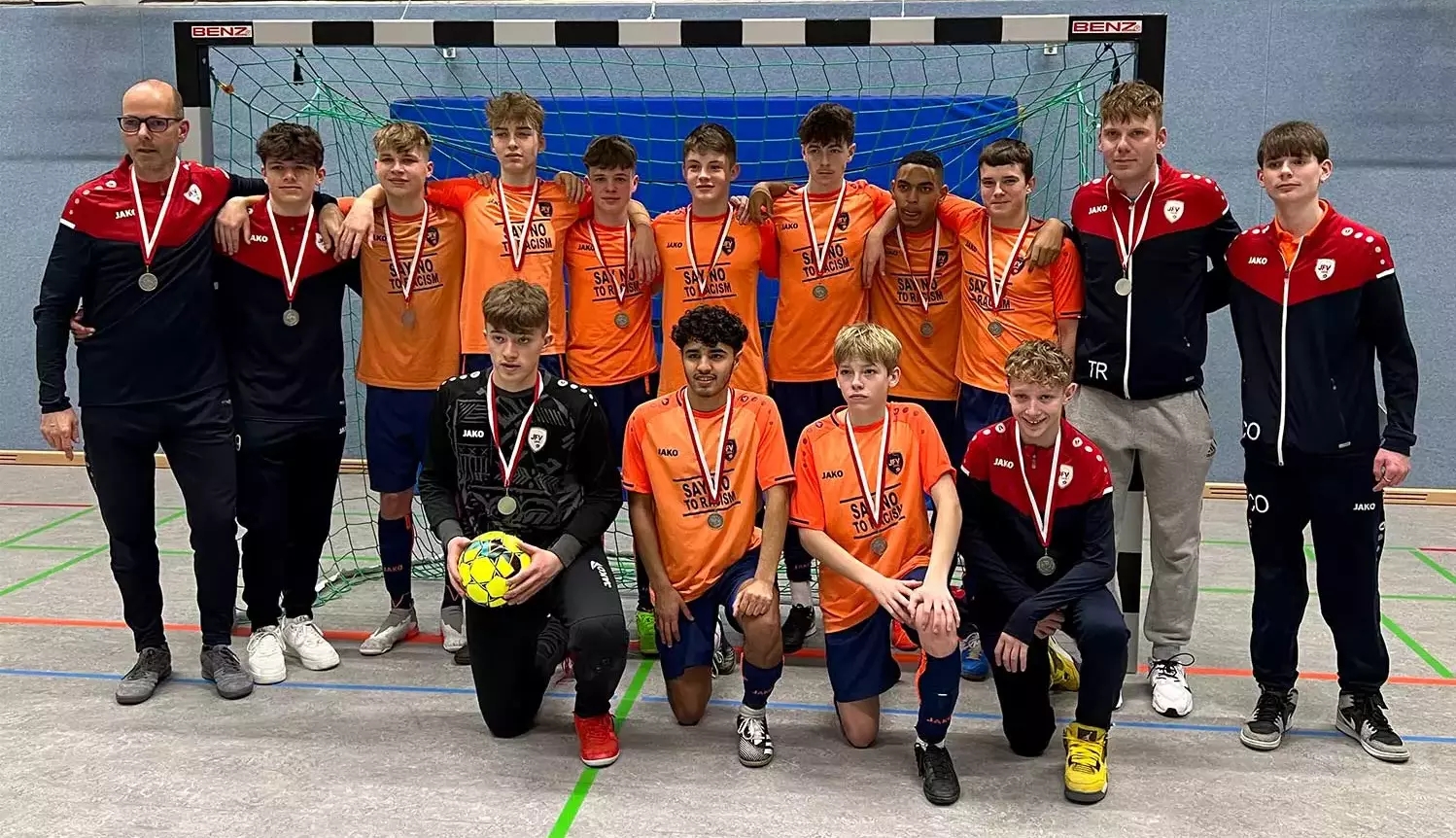 Die U15 von JFV Leer