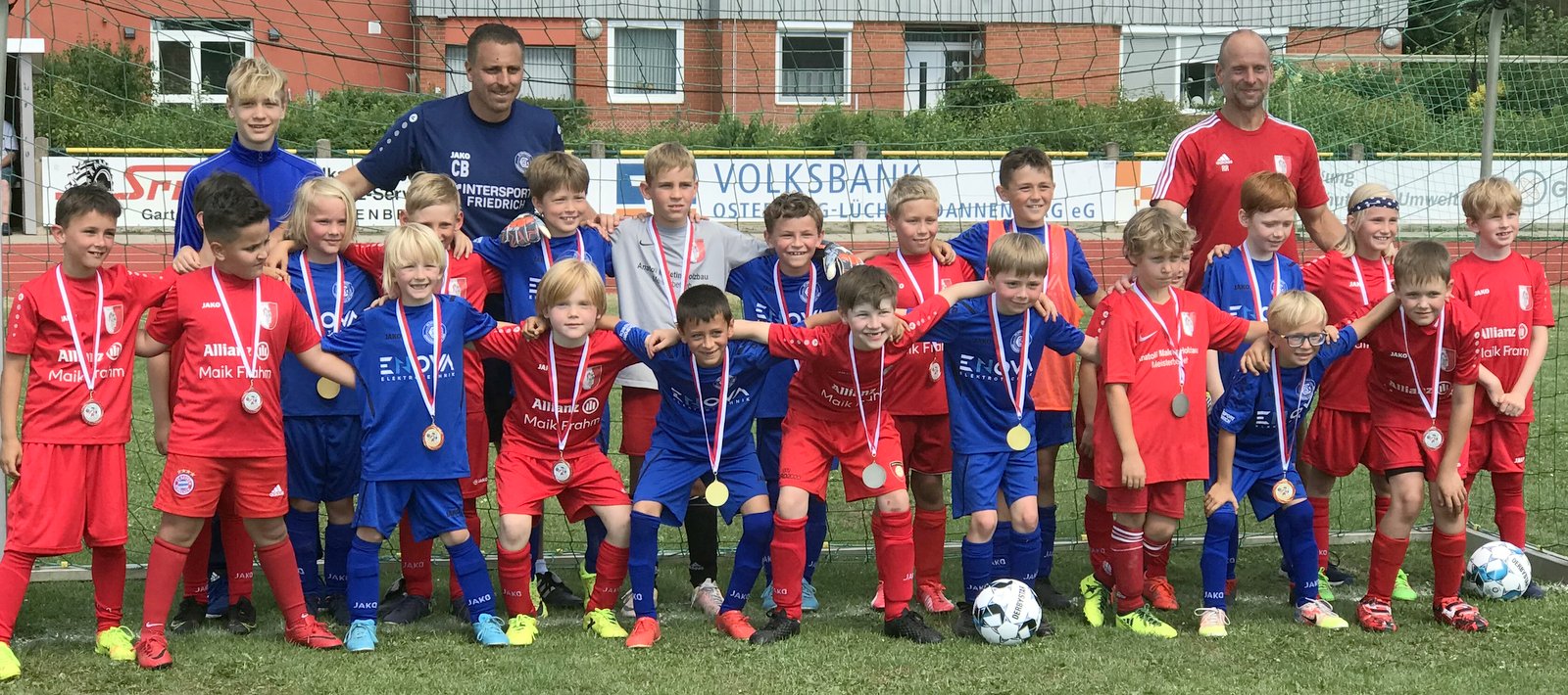 U8-Regionssieger: SV Eintracht Lüneburg und TuS Ebstorf