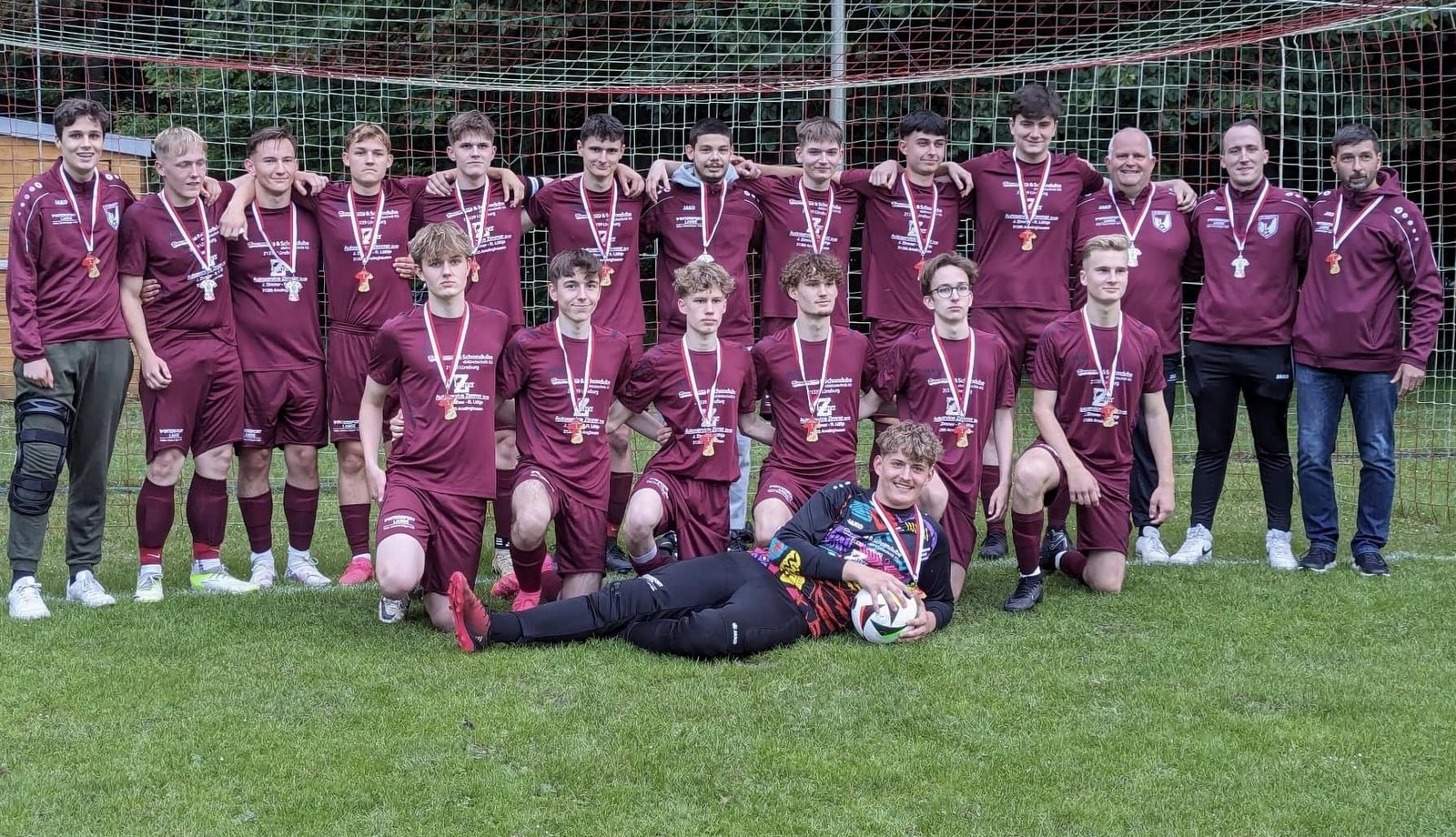 Kreismeister der U19-Junioren: FC Heidetal, trotz Niederlage im letzten Punktspiel gegen die U18 JSG Breselenz/Küsten. Foto: FB FCH