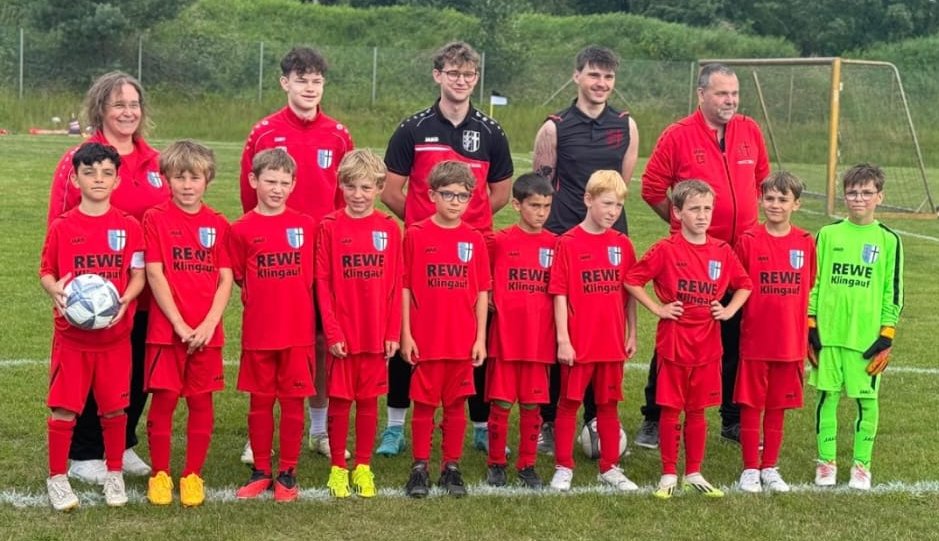 Die JSG Gellersen/Reppenstedt meldete sich als U9 Jahrgang in der 3. Kreisklasse U10 und marschierte prompt durch zum Staffelsieg!