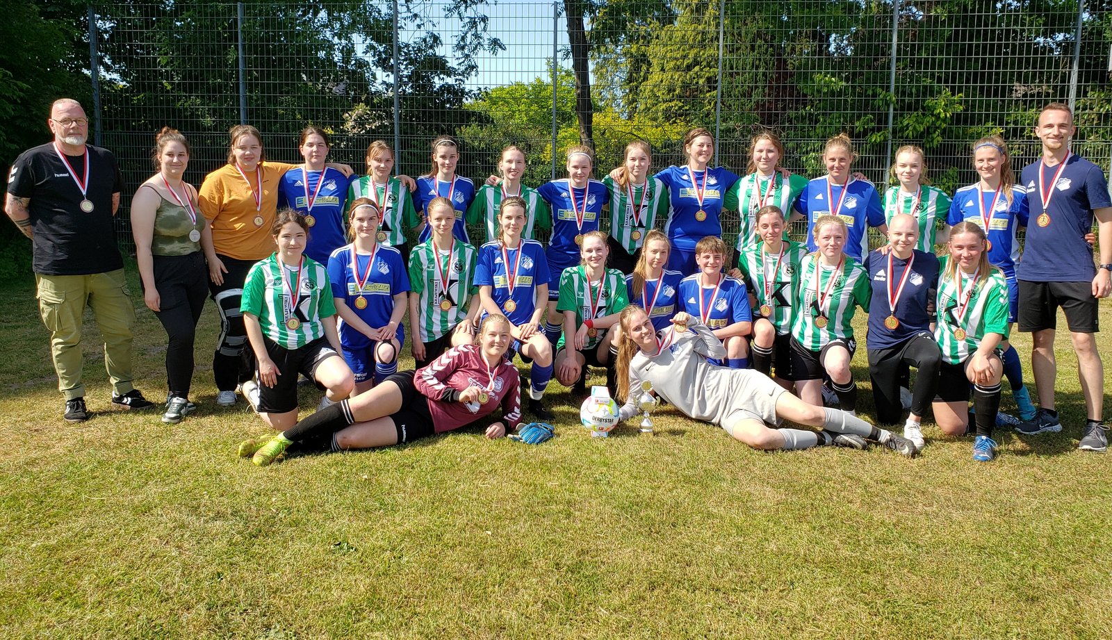 Frauen Kreispokalfinalisten 7er: 7er-Kreispokalsieger Frauen: SG Bodenteich/Soltendieck/Lüder und TSV Bardowick