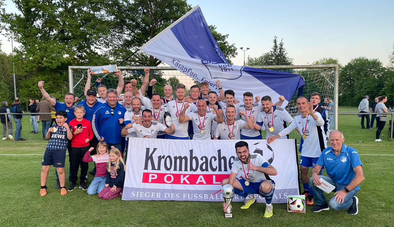Das Team Vier aus Bodenteich gewann den Krombacher Reserven-Kreispokal mit 3:2 (0:0) nach 2:0 Fhrung über die SG Wrestedt II/Teutonia III/Wieren II.