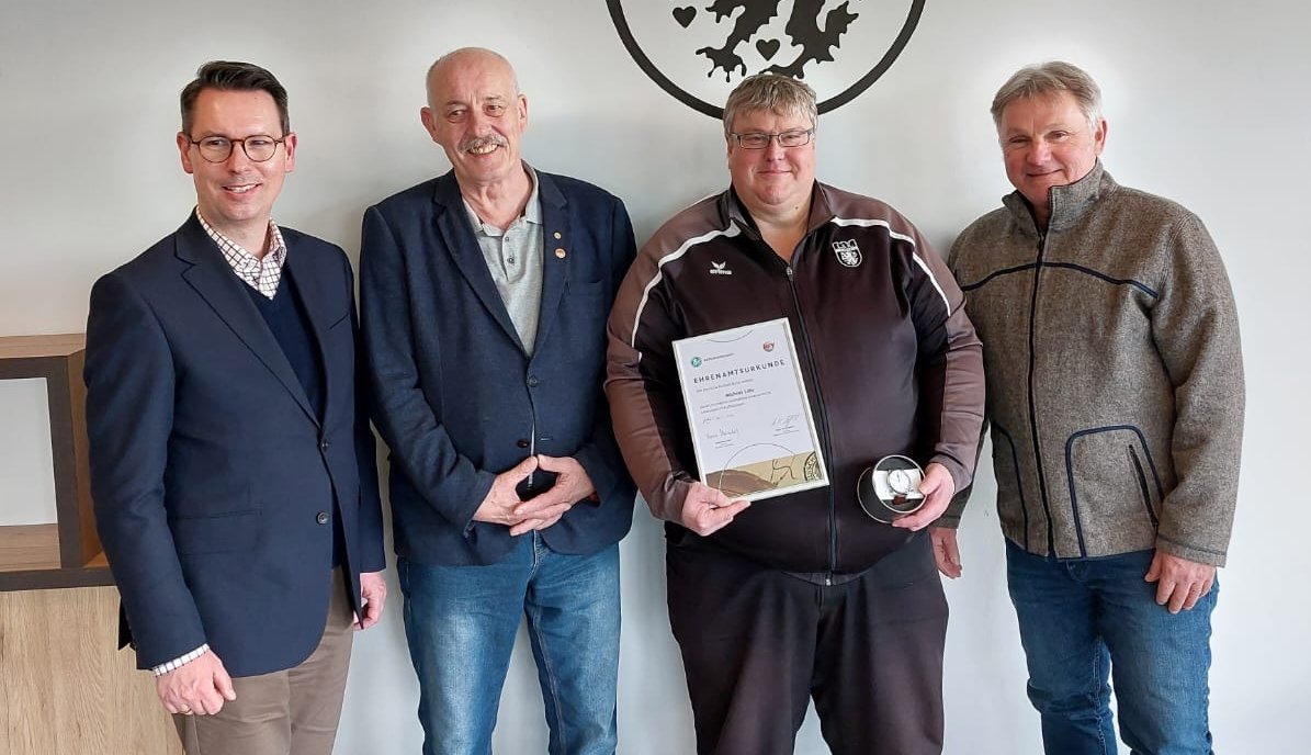 Sebastian Becker (LSK-Präsident), Gisbert Stevens (Ehrenamtsbeauftragter), Michael Lührs (LSK-Fahrdienst), Martin Wilke (LSK-Jugendvorstand) v.l.